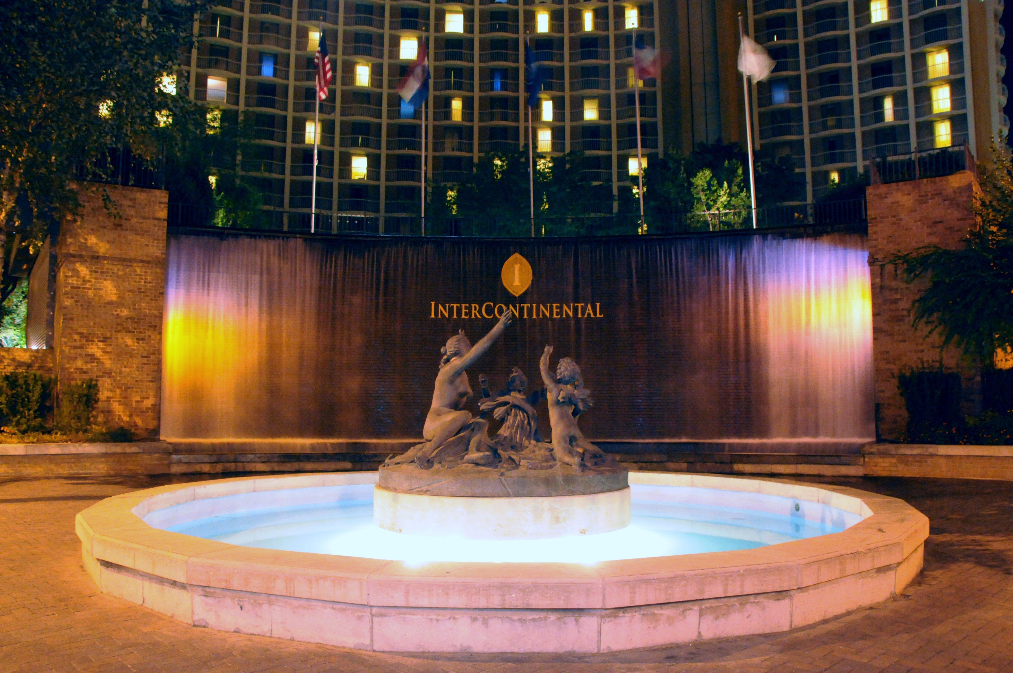 Intercontinental Kansas City At The Plaza, An Ihg Hotel Extérieur photo